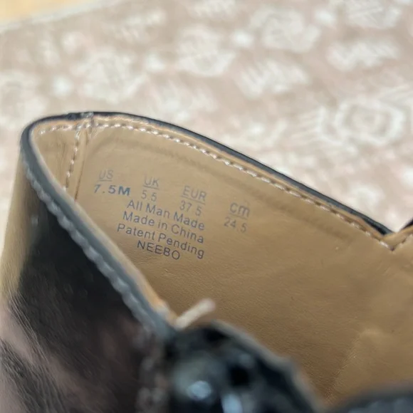 👠 Boss babe Naturalizer Booties - Picture 5 of 6